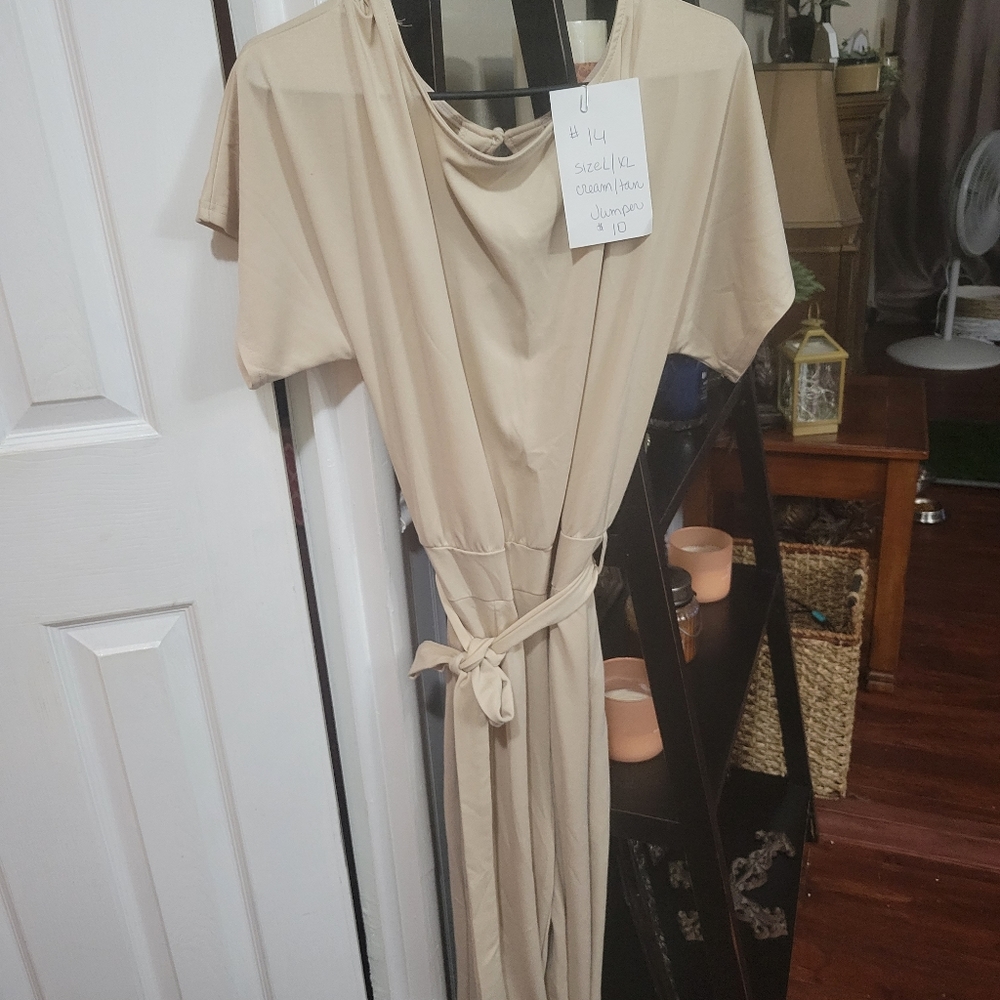 Cream tan Jumper